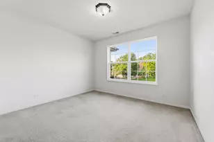 2023 Torino Dr, Elgin, IL 60123 - Photo 27