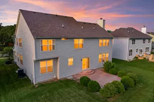2023 Torino Dr, Elgin, IL 60123 - Photo 35
