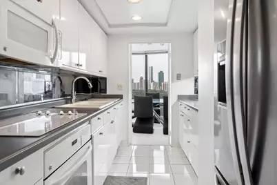 155 N Harbor Drive #1713, Chicago, IL 60601 - Photo 9