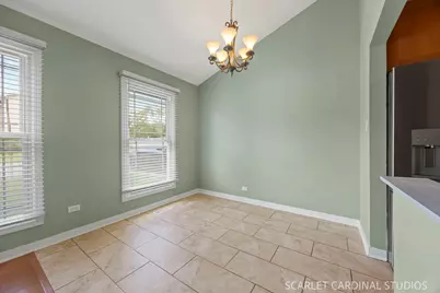 376 Thorncliffe Drive, Glendale Heights, IL 60139 - Photo 5