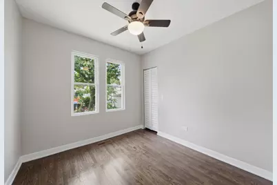 6828 S Champlain Avenue, Chicago, IL 60637 - Photo 13
