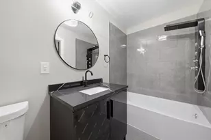 6828 S Champlain Ave, Chicago, IL 60637 - Photo 9