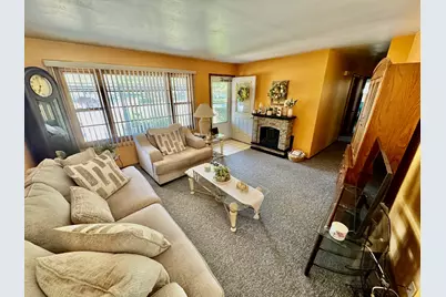 1511 Rogers Court, Dekalb, IL 60115 - Photo 7