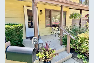 1511 Rogers Court, Dekalb, IL 60115 - Photo 3