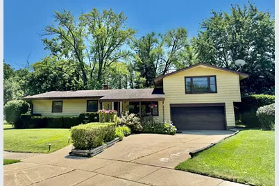 1511 Rogers Court, Dekalb, IL 60115 - Photo 1
