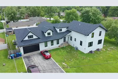 8501 S 84th Avenue, Hickory Hills, IL 60457 - Photo 1