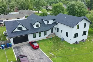 8501 S 84th Ave, Hickory Hills, IL 60457 - Photo 1