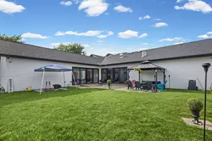 8501 S 84th Ave, Hickory Hills, IL 60457 - Photo 41