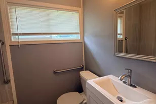 126 Nauvoo St, Park Forest, IL 60466 - Photo 5