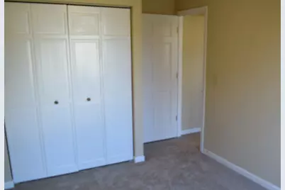 1256 Robin Drive, Carol Stream, IL 60188 - Photo 11