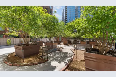 480 N McClurg Court #412, Chicago, IL 60611 - Photo 13