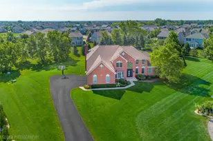 23 Crystal Downs Dr, Hawthorn Woods, IL 60047 - Photo 1
