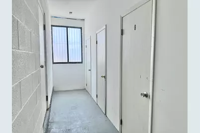 3217 W Bryn Mawr Avenue #201, Chicago, IL 60659 - Photo 27