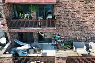 3217 W Bryn Mawr Ave, Chicago, IL 60659 - Photo 25