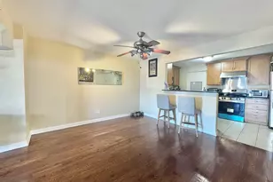 3217 W Bryn Mawr Ave, Chicago, IL 60659 - Photo 3