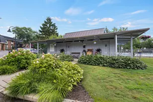 1198 Royal Glen Dr, Glen Ellyn, IL 60137 - Photo 13