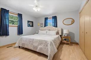 7302 Old Peoria Rd, Danvers, IL 61732 - Photo 17