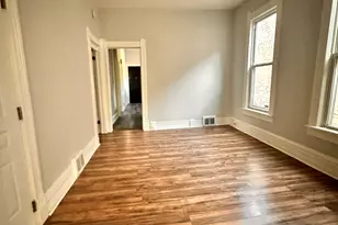 1302 E 72nd St, Chicago, IL 60619 - Photo 5