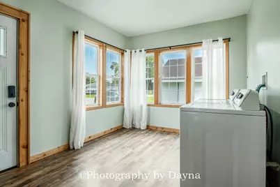 201 NW Lexington Street, Iroquois, IL 60945 - Photo 9