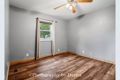 201 NW Lexington Street, Iroquois, IL 60945 - Photo 23