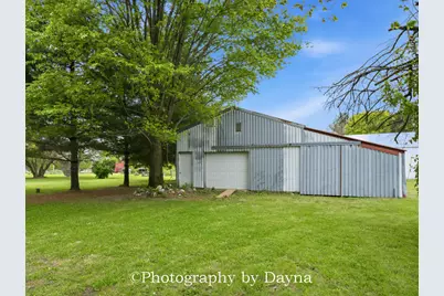 201 NW Lexington Street, Iroquois, IL 60945 - Photo 5