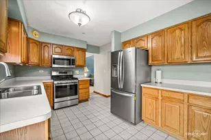 2070 N Masters Ln, Lake Villa, IL 60046 - Photo 5
