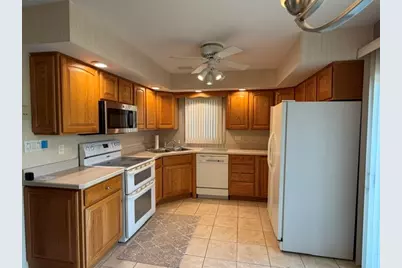 42 Abbeywood Drive, Romeoville, IL 60446 - Photo 11