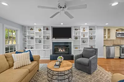 [Address not provided], Winnetka, IL 60093 - Photo 23