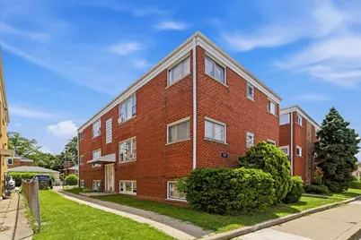 2225 S 17th Avenue, North Riverside, IL 60546 - Photo 1