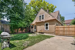 1223 Front St, Aurora, IL 60505 - Photo 23