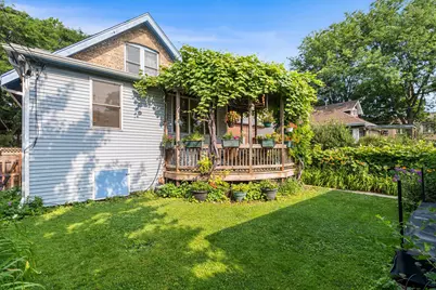 6551 N Maplewood Avenue, Chicago, IL 60645 - Photo 31