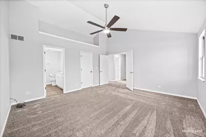 380 Regency Court, Aurora, IL 60504 - Photo 25