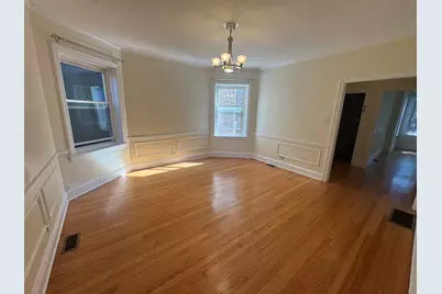 5849 N Campbell Avenue #1, Chicago, IL 60659 - Photo 5