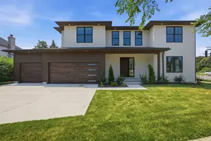 949 Internationale Pkwy, Woodridge, IL 60517 - Photo 1