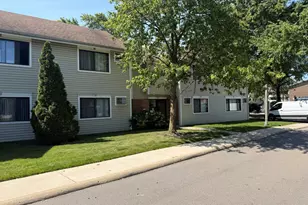 3600 Bayside Dr, Palatine, IL 60074 - Photo 1