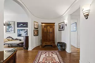 2666 E 73rd St, Chicago, IL 60649 - Photo 3