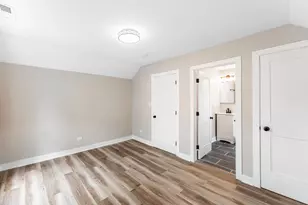 1076 E Maple St, Kankakee, IL 60901 - Photo 9