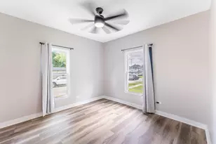1076 E Maple St, Kankakee, IL 60901 - Photo 27