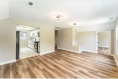 1076 E Maple Street, Kankakee, IL 60901 - Photo 17
