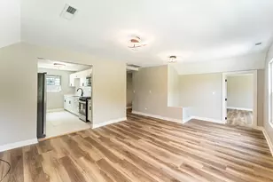 1076 E Maple St, Kankakee, IL 60901 - Photo 17