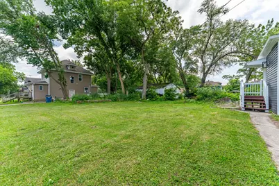 1076 E Maple Street, Kankakee, IL 60901 - Photo 33