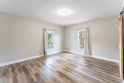 1076 E Maple Street, Kankakee, IL 60901 - Photo 13