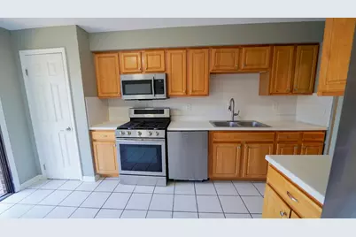 31 Washington Boulevard #208, Mundelein, IL 60060 - Photo 13
