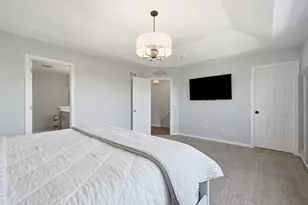 2546 Huntleigh Ln, Woodridge, IL 60517 - Photo 13