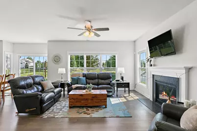 1109 Nottingham Road, Sycamore, IL 60178 - Photo 11