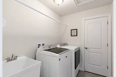 1109 Nottingham Road, Sycamore, IL 60178 - Photo 19