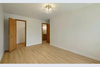 1477 Woodcutter Lane #B, Wheaton, IL 60189 - Photo 7