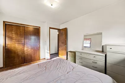 5401 S Millard Avenue, Chicago, IL 60632 - Photo 17