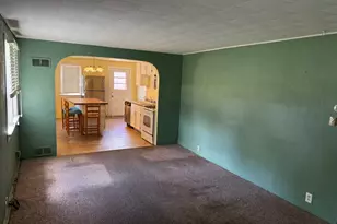 332 N Jones Ave, Amboy, IL 61310 - Photo 3
