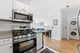 645 N Kingsbury St, Chicago, IL 60610 - Photo 5